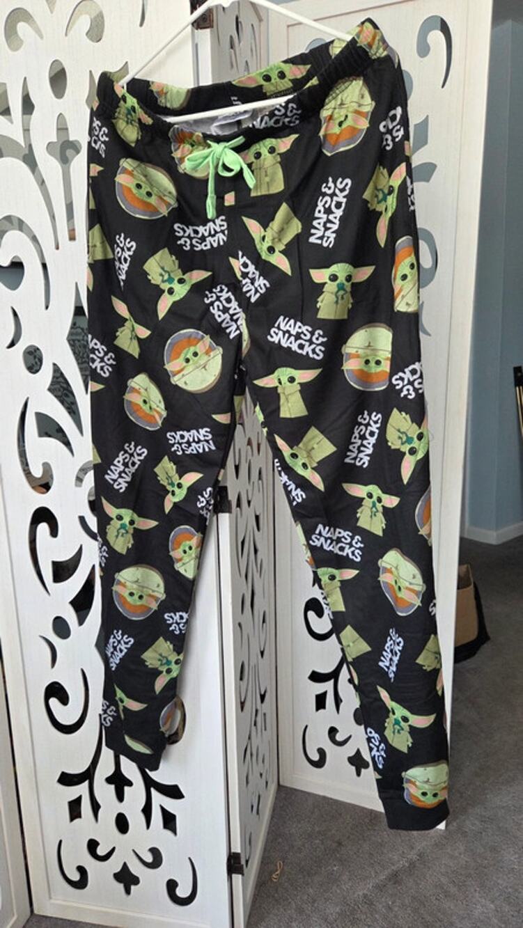 Star Wars Grogu Baby Yoda Medium Pajama Pants Naps & Snacks Lounge NWOT Bottoms